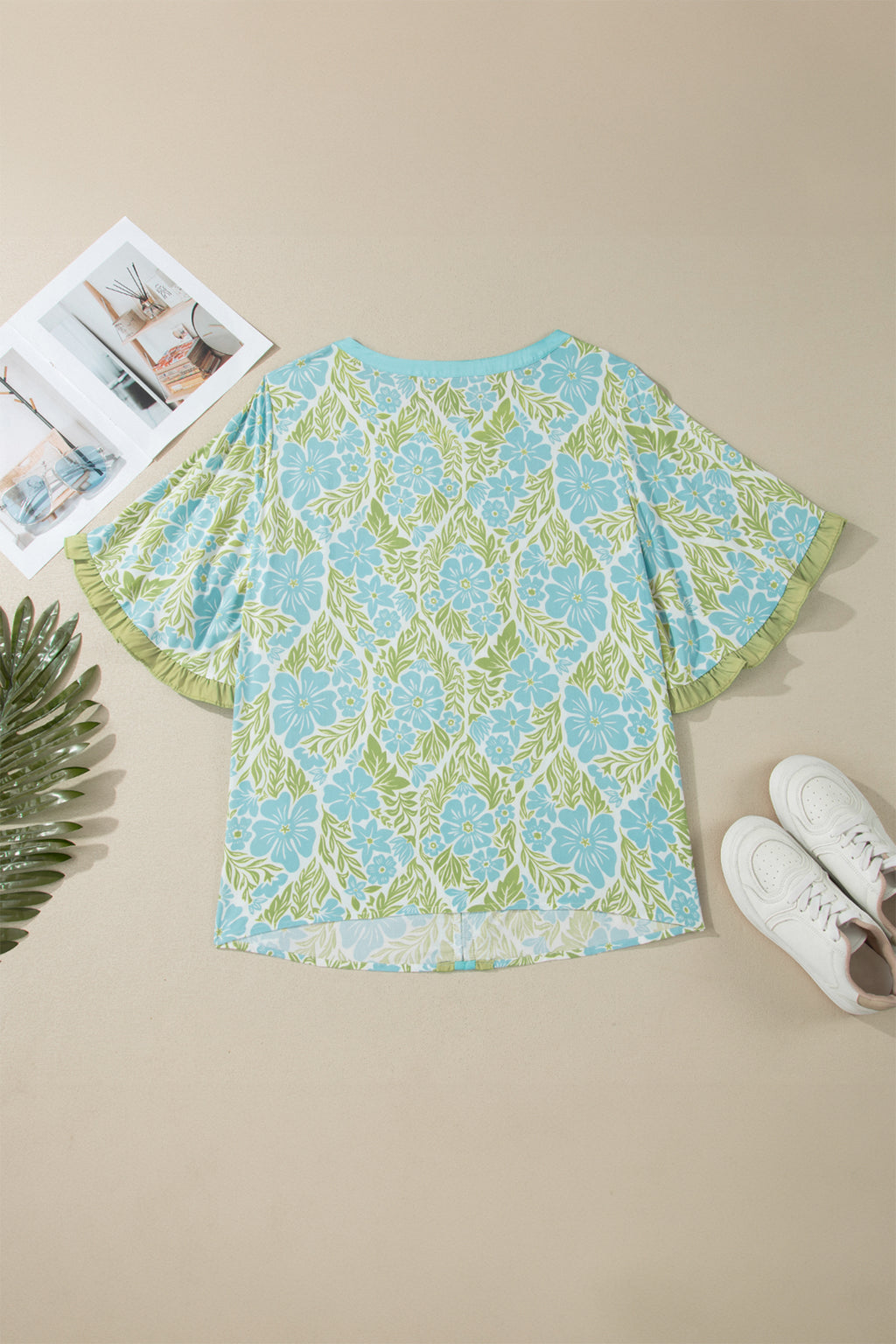Sky Blue Plus Size Floral Print Frilled Color Block Trim Short Sleeve Blouse